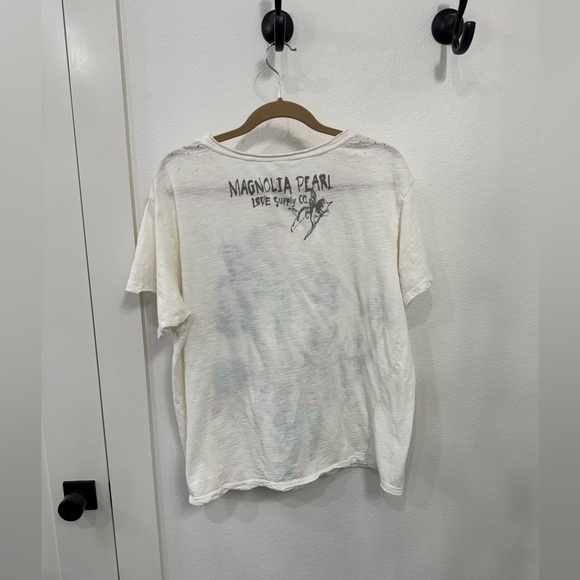 Magnolia Pearl Iris Tee - Picture 4 of 5